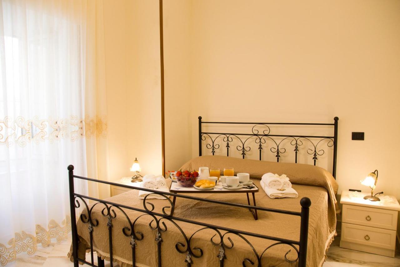 B&B Serena Кастелламмаре-ді-Стабія Екстер'єр фото