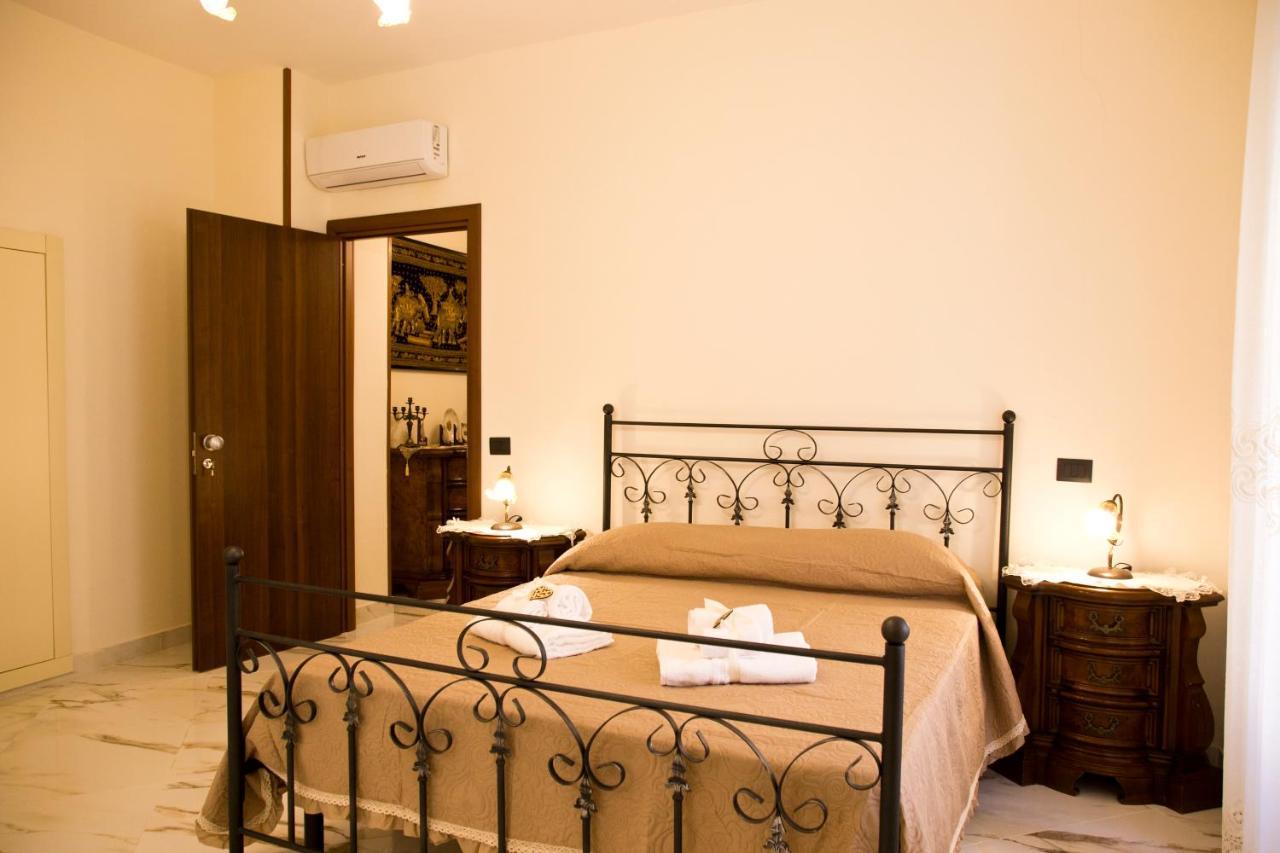 B&B Serena Кастелламмаре-ді-Стабія Екстер'єр фото